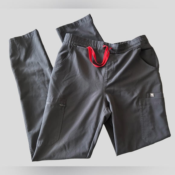 Figs Charcoal Catarina Scrub Top SMALL & YOLA Skinny Scrub Pants SMALL/TALL - Picture 6 of 9